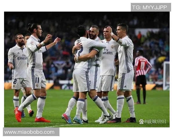 欧冠的决赛战况异常激烈，皇马与曼城争夺冠军