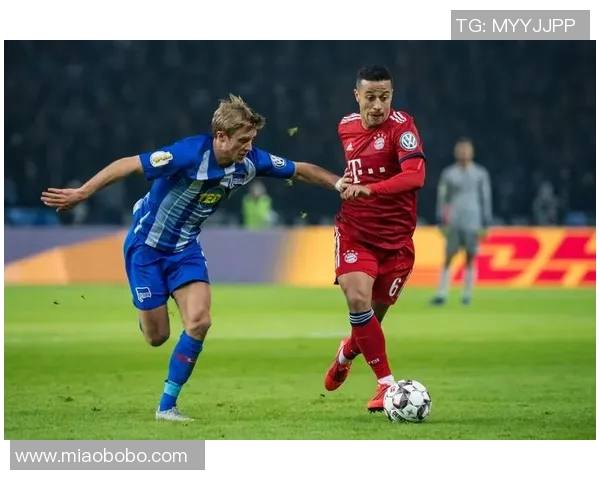 沙尔克04横扫德甲赛场豪取连胜五战领跑积分榜