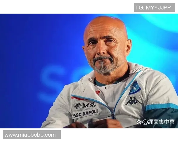 那不勒斯主帅辞职引发震动,球队管理层紧急寻找新帅接任 那不勒斯主帅辞职引发震动,球队管理层紧急寻找新帅接任